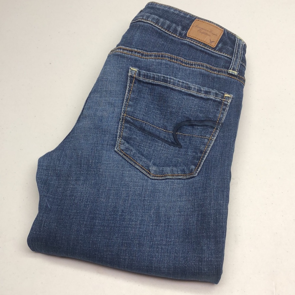 AMERICAN EAGLE SKINNY FIT JEANS 6/28x31 ⭐️